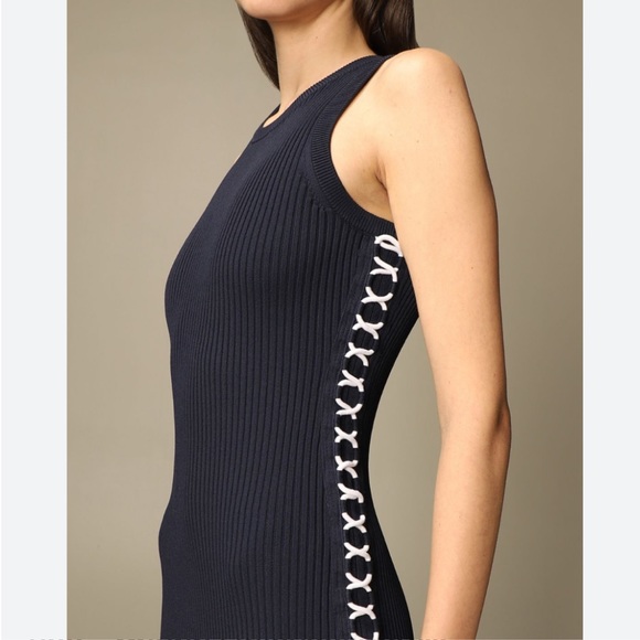 Michael Kors Ribbed Lace-up dress - Picture 9 of 11